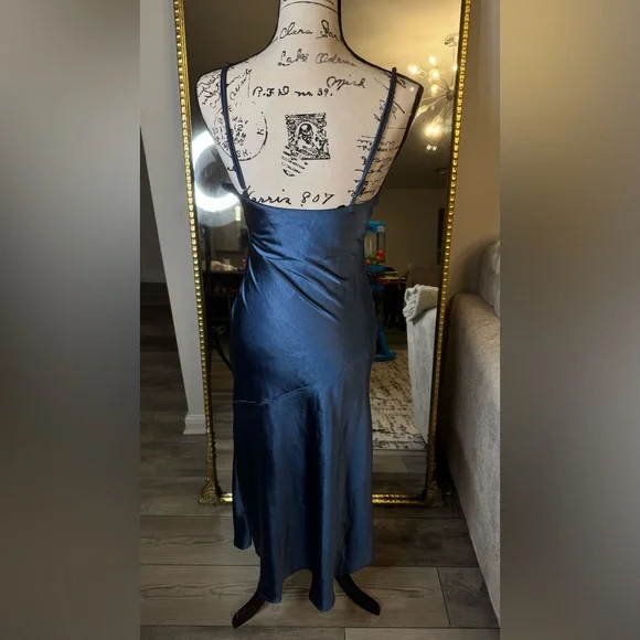 Hello Molly Midnight Blue Midi Dress - Picture 10 of 13